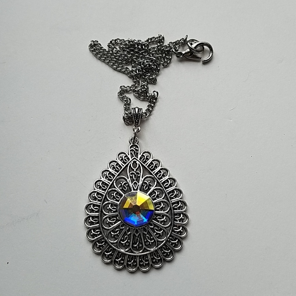 GYPSY MEDALLION DROP OPAL NECKLACE NEW